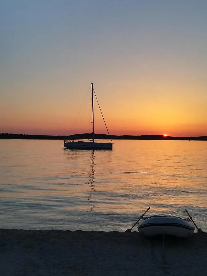 Heli Istra Apartment Pula 0*,  Croatia